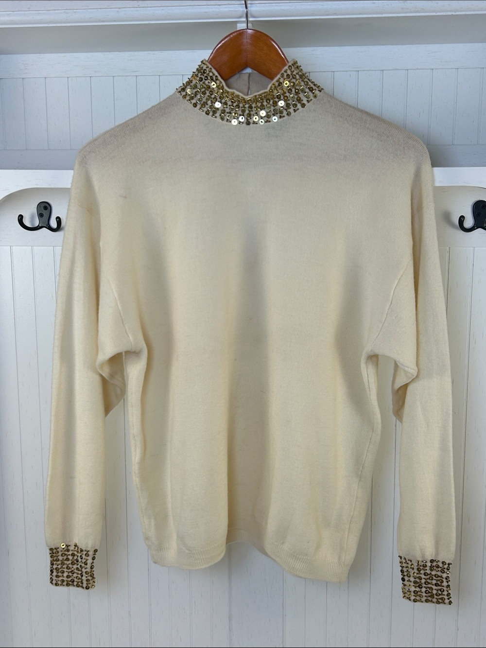 Vintage Axiom Lambswool Gold Sequin Beaded Sweater M